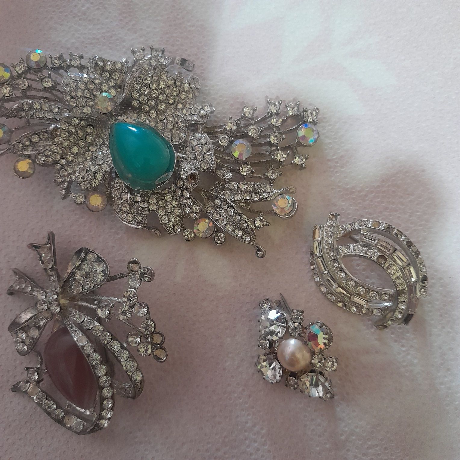 Pulseras pendentes pregadores  fios colares