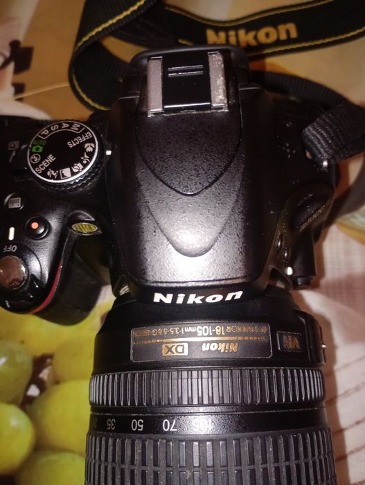 Nikon d5100 nikon corp.,Japan MADE IN THAILAND