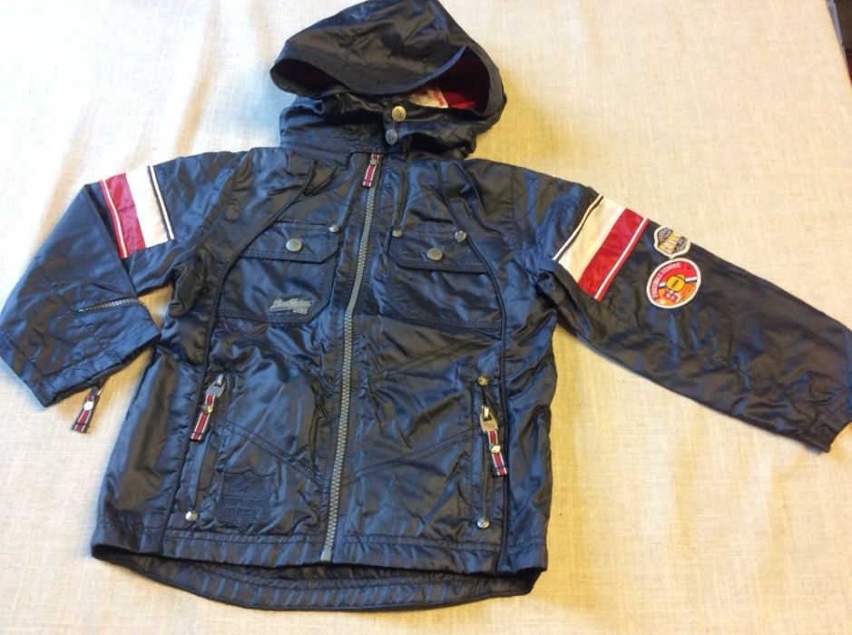 Kurteczka chłopak wiosna 92,104,116,122,128,140,146,152 mariquita nowa