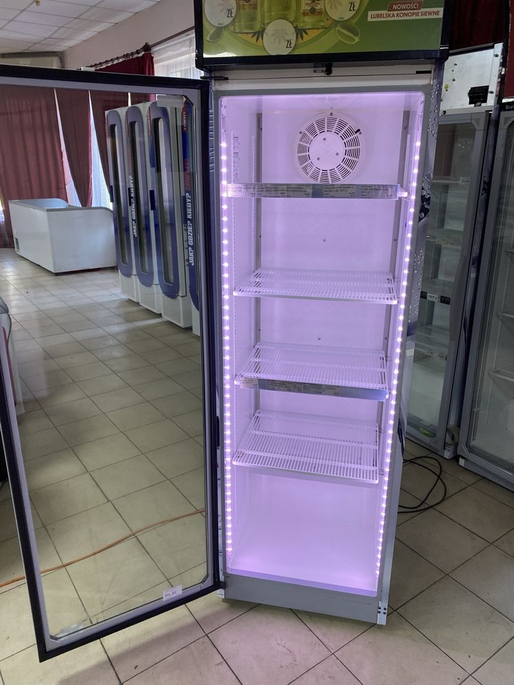 Холодильный шкаф/холодильник для напитков NORCOOL