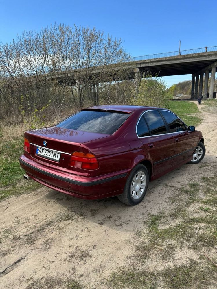 Продам BMW e39 газ/бензин