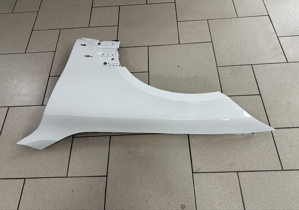 BMW i4 4 g26 крило ліве колір 300 бмв 4 і4 г26