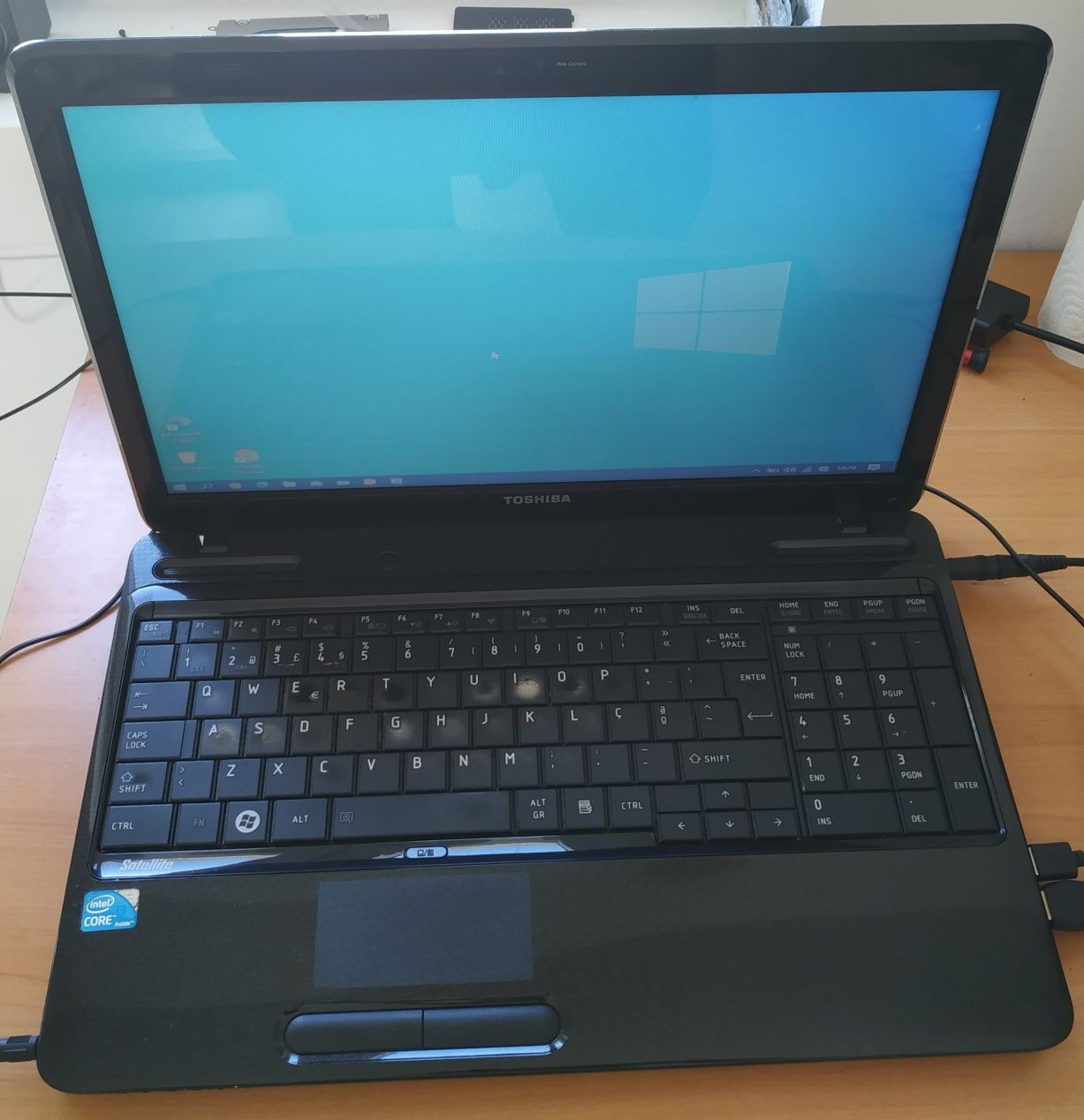 Portátil Toshiba Satélite  L650  I3