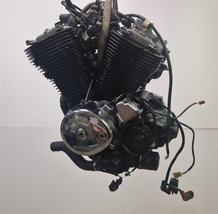 Honda SHADOW 750 VT Black Widow silnik