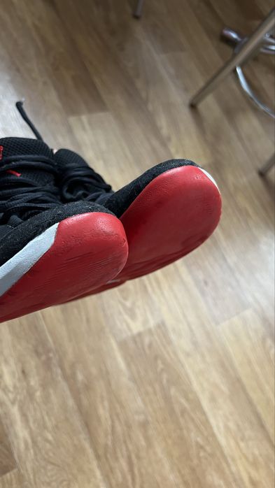 Кросівки Jordan розмір 38,5 ( 24см)
