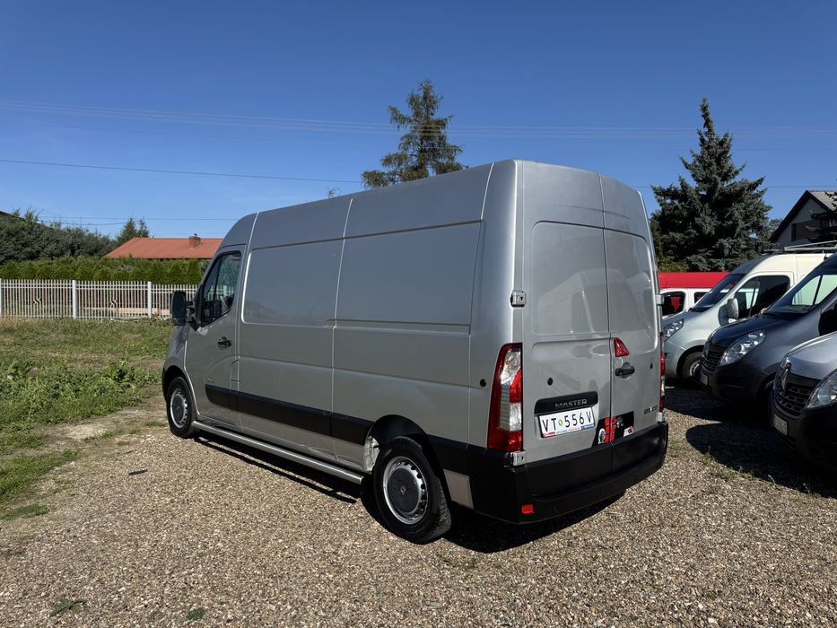 Renault Master L2h2 Średniak bardzo ładny