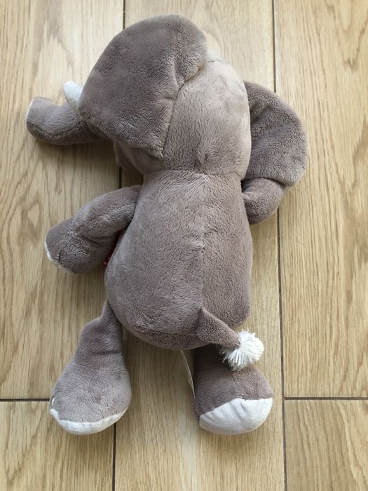 Walentynowy pluszak- słoń z napisem Hug me