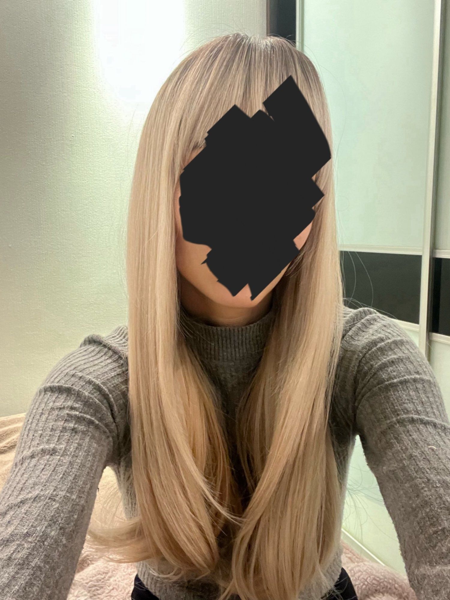 Peruka blond jasna z naturalnym odrostem NOWA ombre