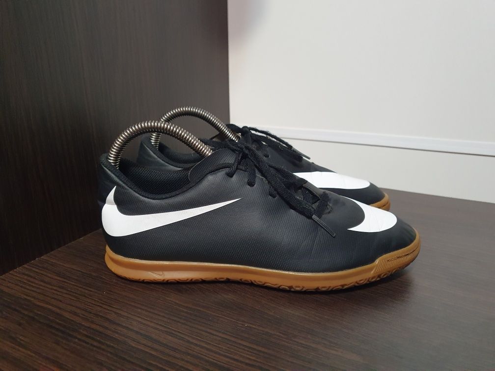 Футзалки Nike (Оригінал)