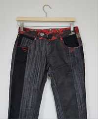 Desigual damskie spodnie 36 XS patchwork czarne chinosy