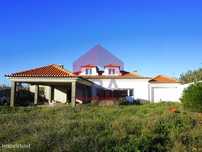 Terreno de 12.360m2 em Peniche
