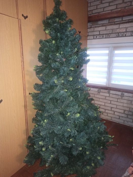 Новорічна ялинка