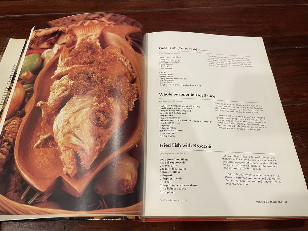 The complete Asian cookbook - Terry Tan - książka kucharska azjatycka