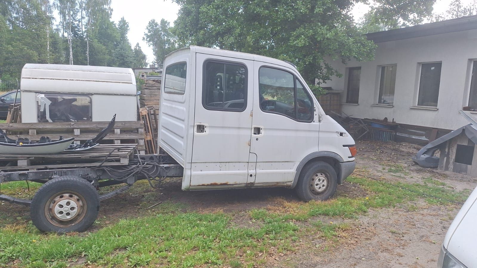 Iveco daily 2.3hpi 130km rok 2004