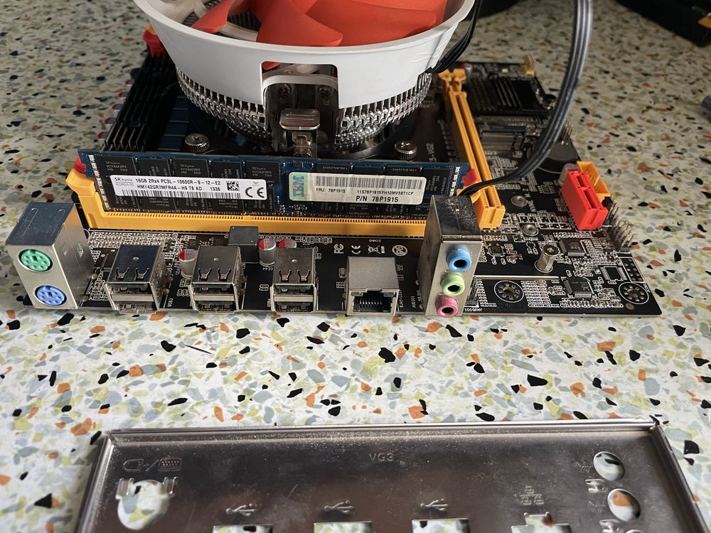 X79-E5 VG2 2011 Xeon E5-2650 v2 8/16 2.6-3.2 GHz ОЗУ 16х2GB