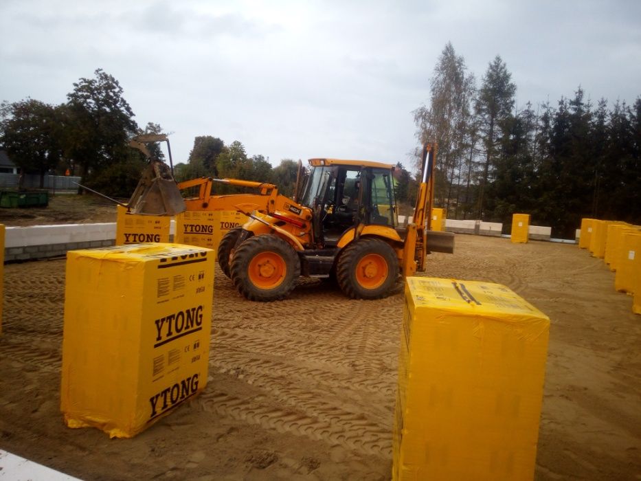 Usługi transportowe, koparko-ładowarka JCB 4CX, koparka kołowa