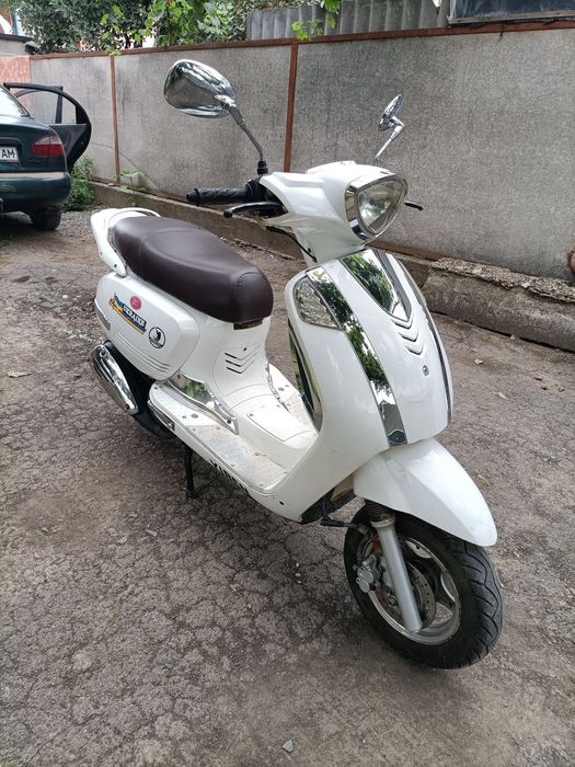 Продам скутер в доброму стані