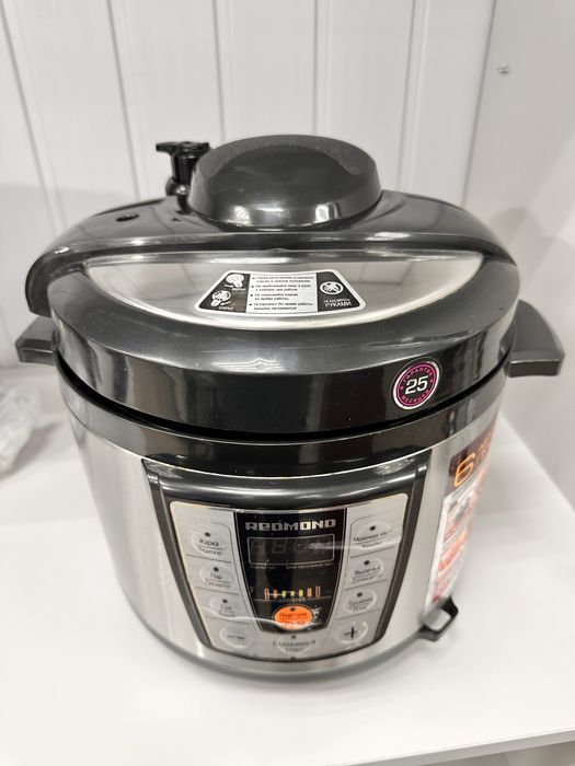 Мультиварка REDMONT RMC-PM4506