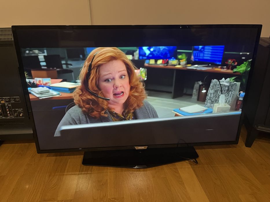 ДЕФЕКТ  Smart телевізор LСD 43" Philips 43PUT6162/12 з Т2