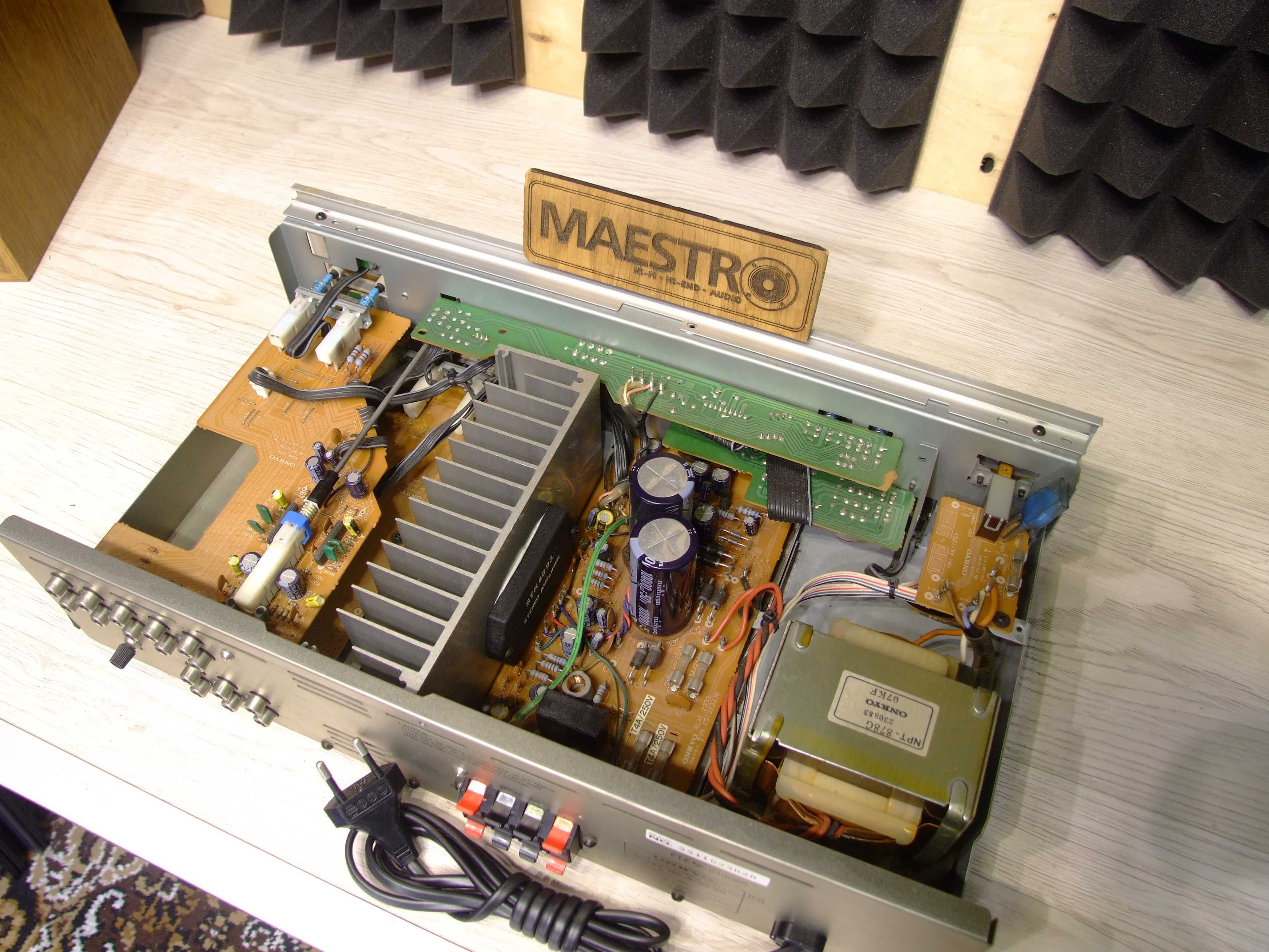 Підсилювач Onkyo A-8230. 2х70. JAPAN. 4-16 Ом. Без передплати