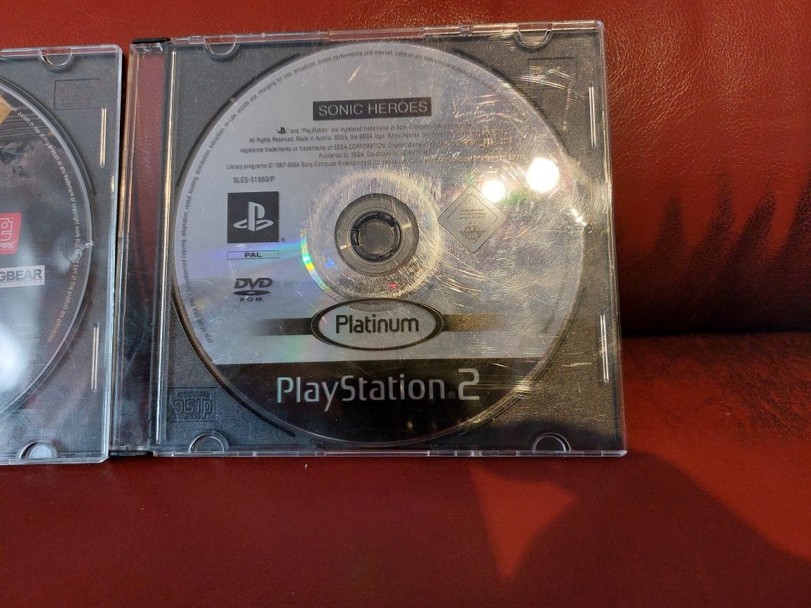 Playstation 2 - gry zestaw, cena za całość.