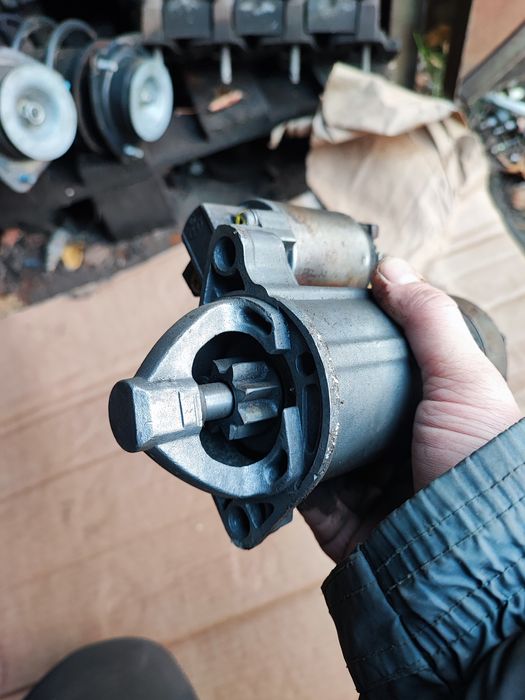 Стартер Kia Sportage, opirus, Carnival.
Kia Carnival (2002-2006