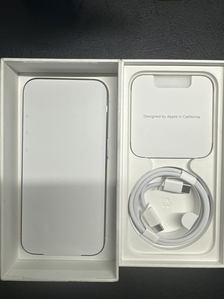 Iphone 15 Pro Biały