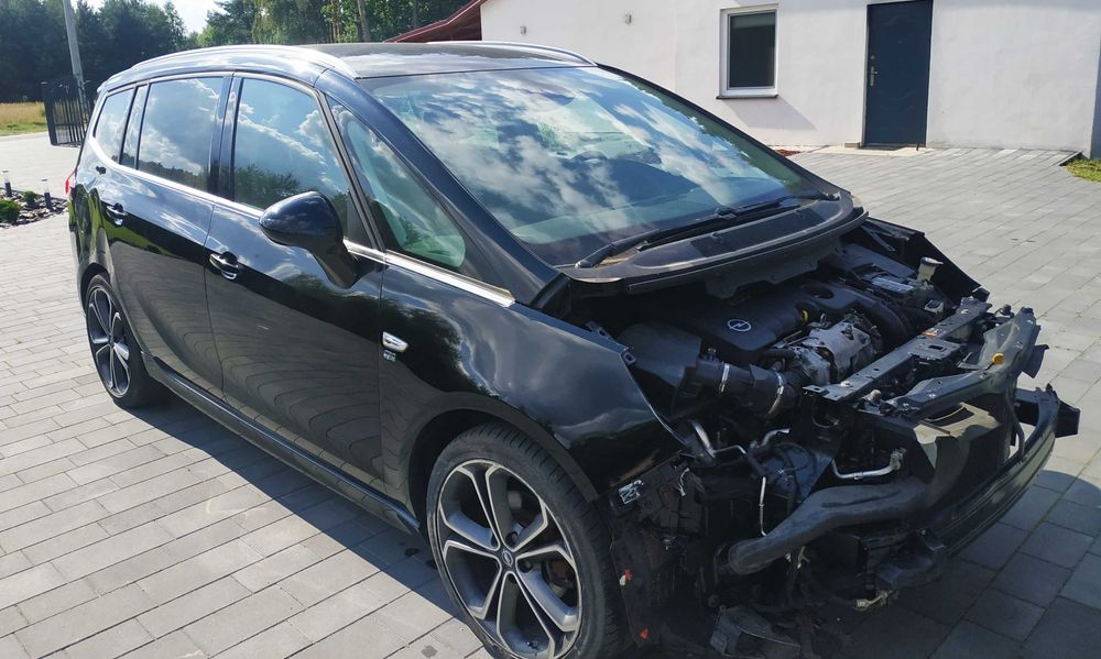 Opel Zafira C Lift 2018r.  Sprowadzony z Belgii