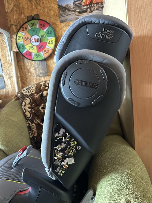 Автокрісло Britax-Romer Kidfix III М