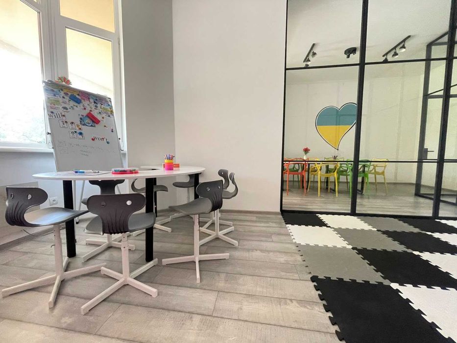 Комерційне приміщення 93 кв.м., ЖК "Софія Сіті", вул. Боголюбова, 42