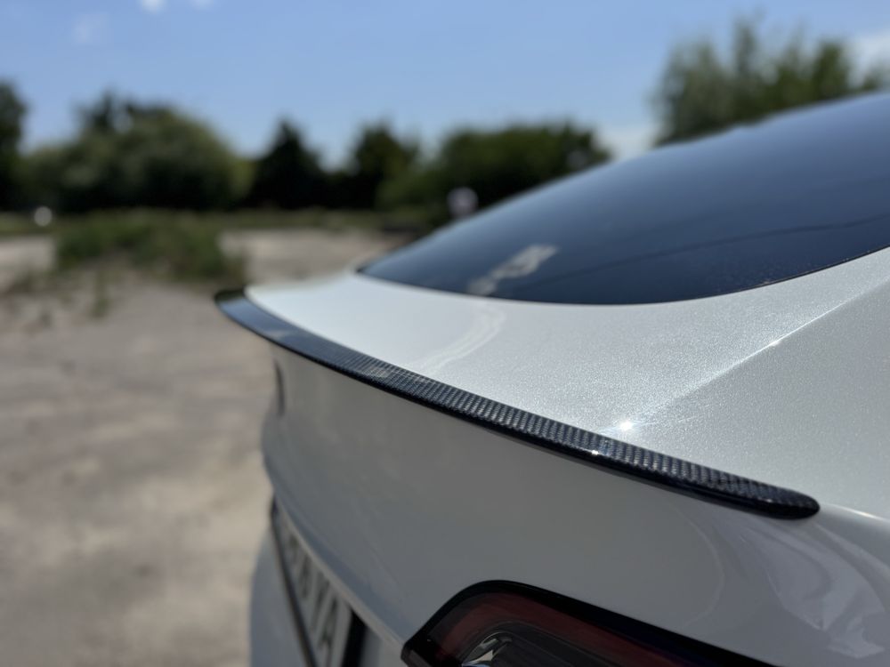 Tesla  Model  Y Longe Range 2022