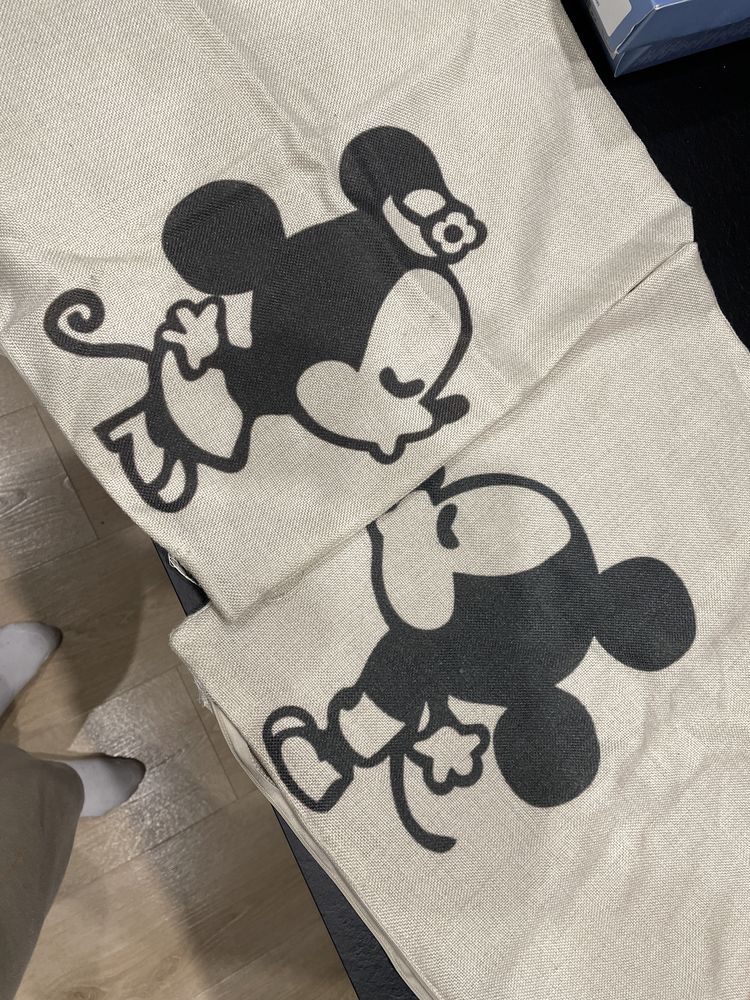 2 szt poszewka  Mickey