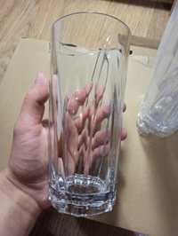 Zestaw 8 plastikowych szklanek dla dzieci na piknik