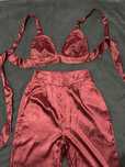 Conjunto cetim bordô