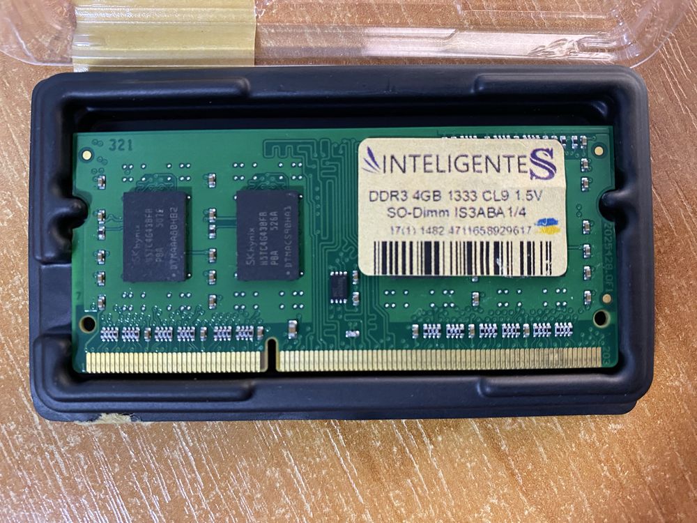 Оперативна памʼять для ноутбука DDR3 SO-Dimm 4GB (1333)