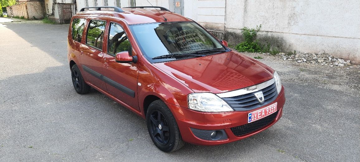 Продам Dacia logan mcw 1.5dci 2010г.в laureat