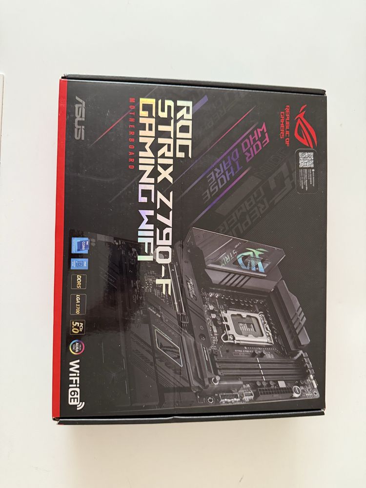 Материнська плата Asus ROG STRIX Z790-F Gaming WIFI s-1700 Z790