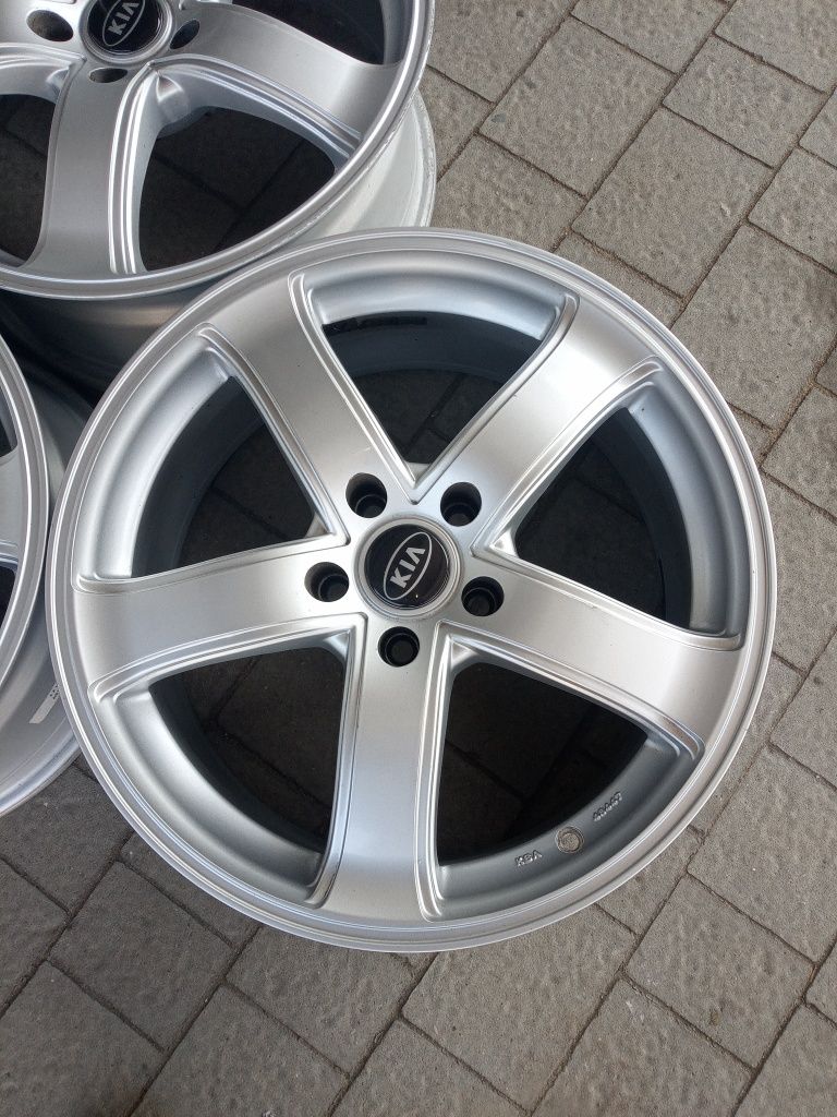 Felgi do Kia, Hiundaj, Mazda, Reno, Toyota,Dacia.5x114,3. J 8.R18.