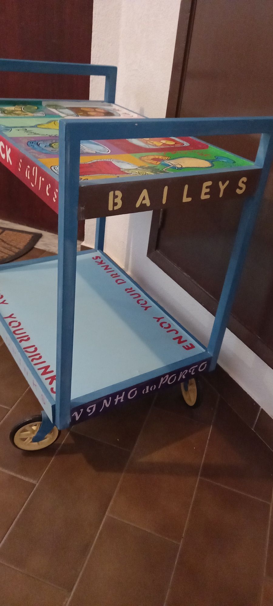 Carro de bebidas
