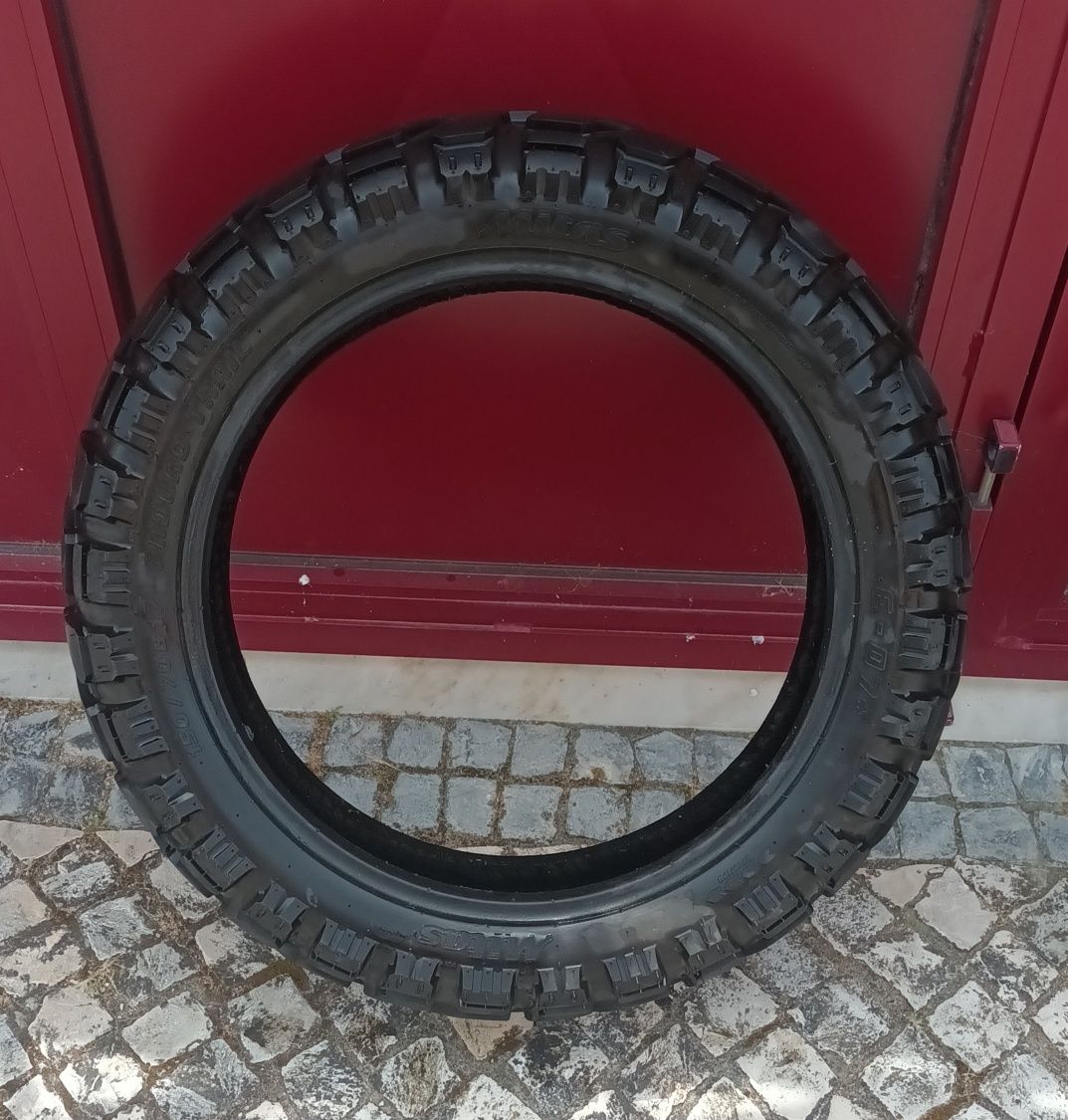 Vendo Pneus MITAS enduro trail 110/80/19 e 150/70/17.