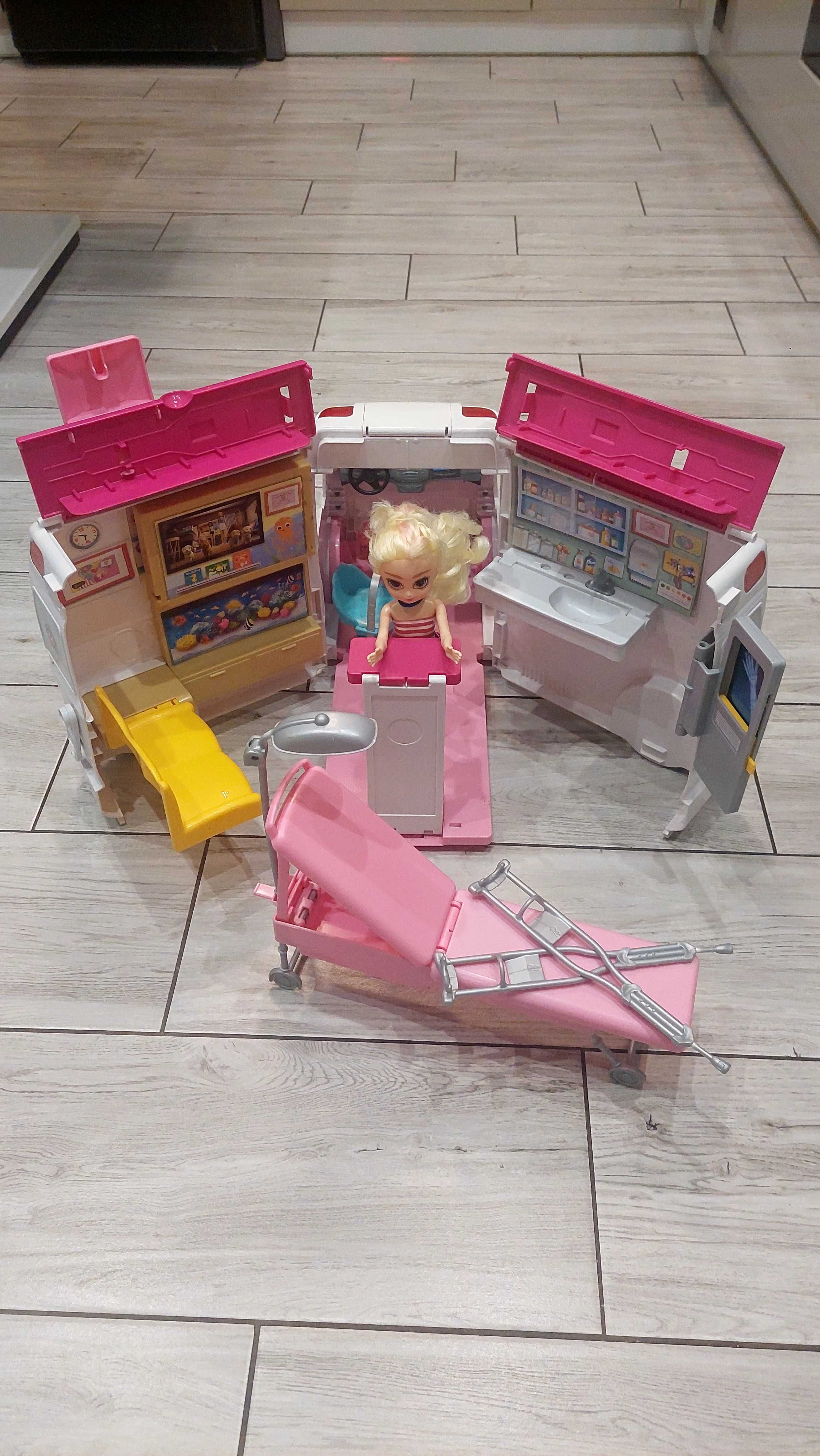 Karetka Klinika ambulans Barbie