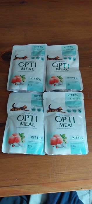 Opti meal повнораціонний вологий корм у вигляді апетитних шматочків із