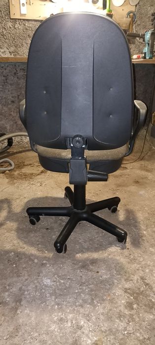 Продам кресло компьютерное