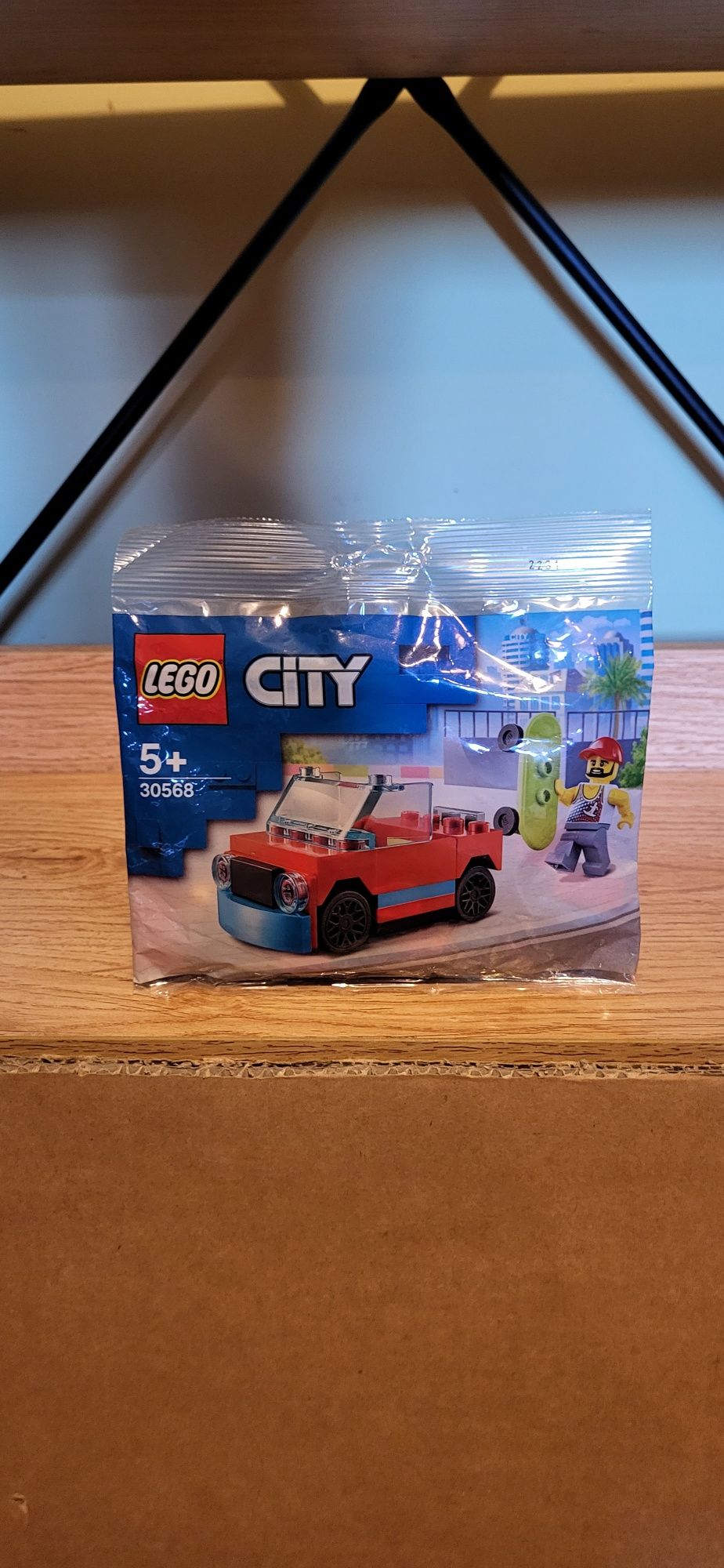 Lego City 30568 Deskorolkarz saszetka z klockami