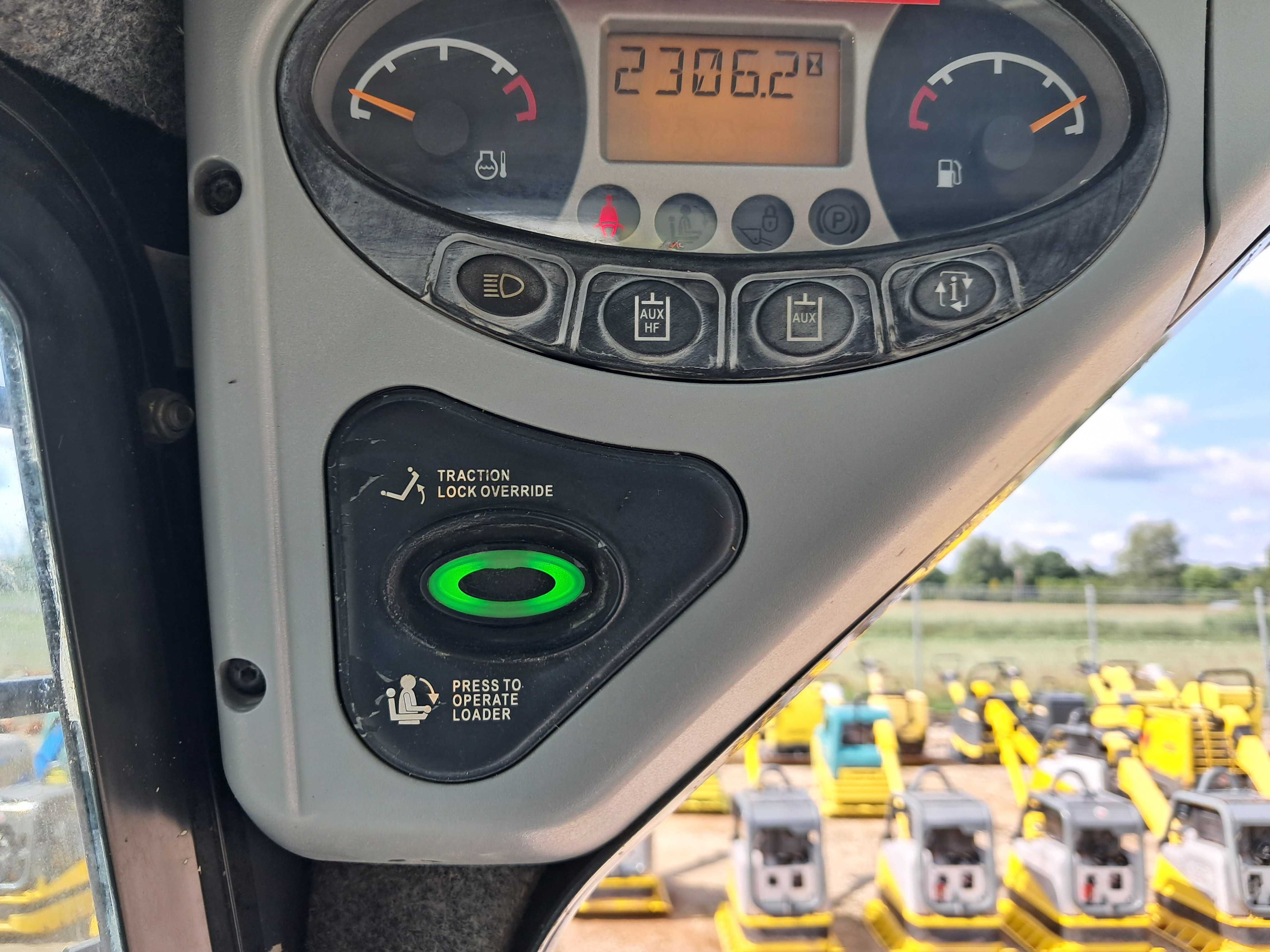 Miniładowarka BOBCAT S100 / 14r! / 1.9t! / S130 GEHL 4240 JCB CAT