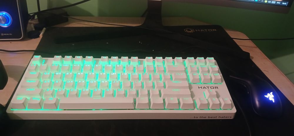 Продам клавіатуру Hator