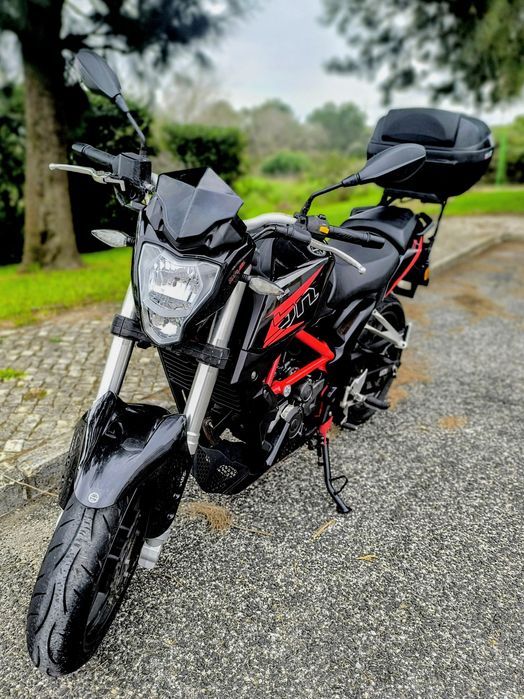 Benelli BN 251 - com top case - carta A2 (até 35 kW)