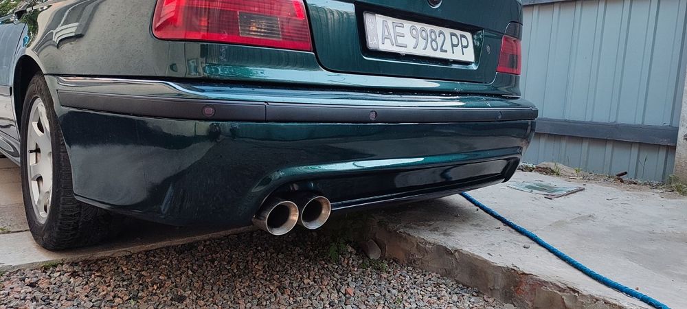 BMW e39 ///M5 накладка на бампер М5  look