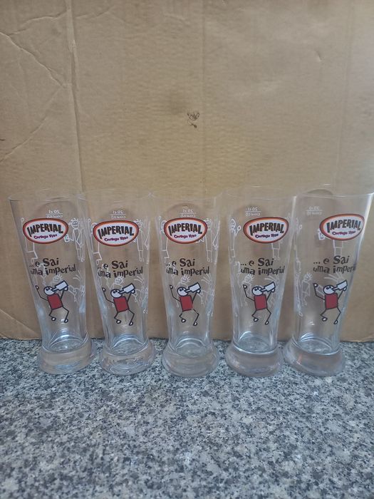 Copos. De. Cerveja. Imperial   sai. Uma. Imperial  5. Copos. Tudo. 6€