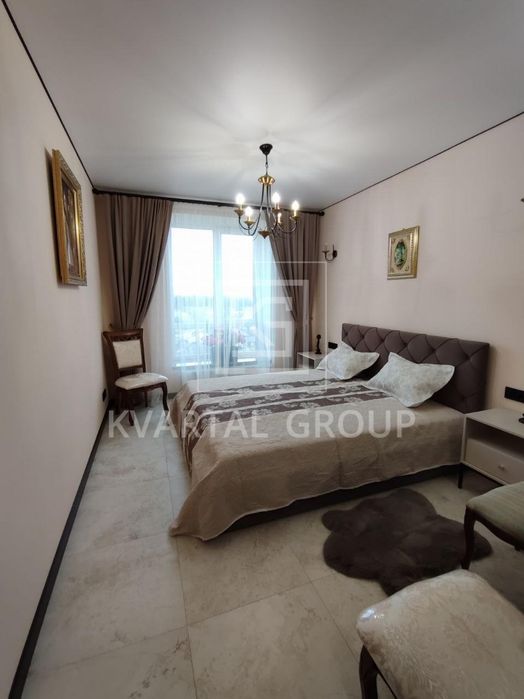 Дизайнерська 1к квартира  біля Центрального парку Ірпеня